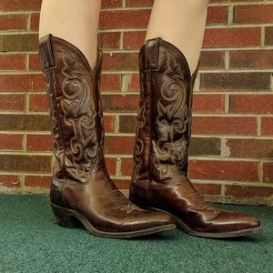 Justins Cowboy Boots